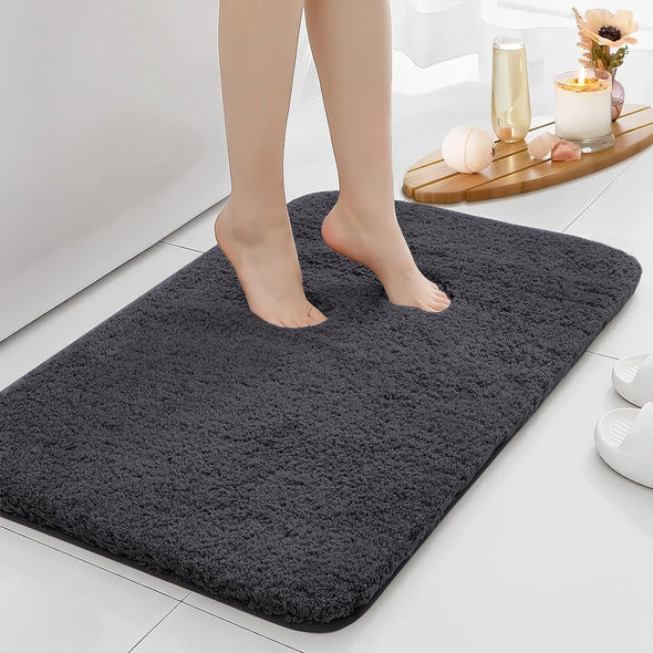 Anti-slip bathroom floor mat